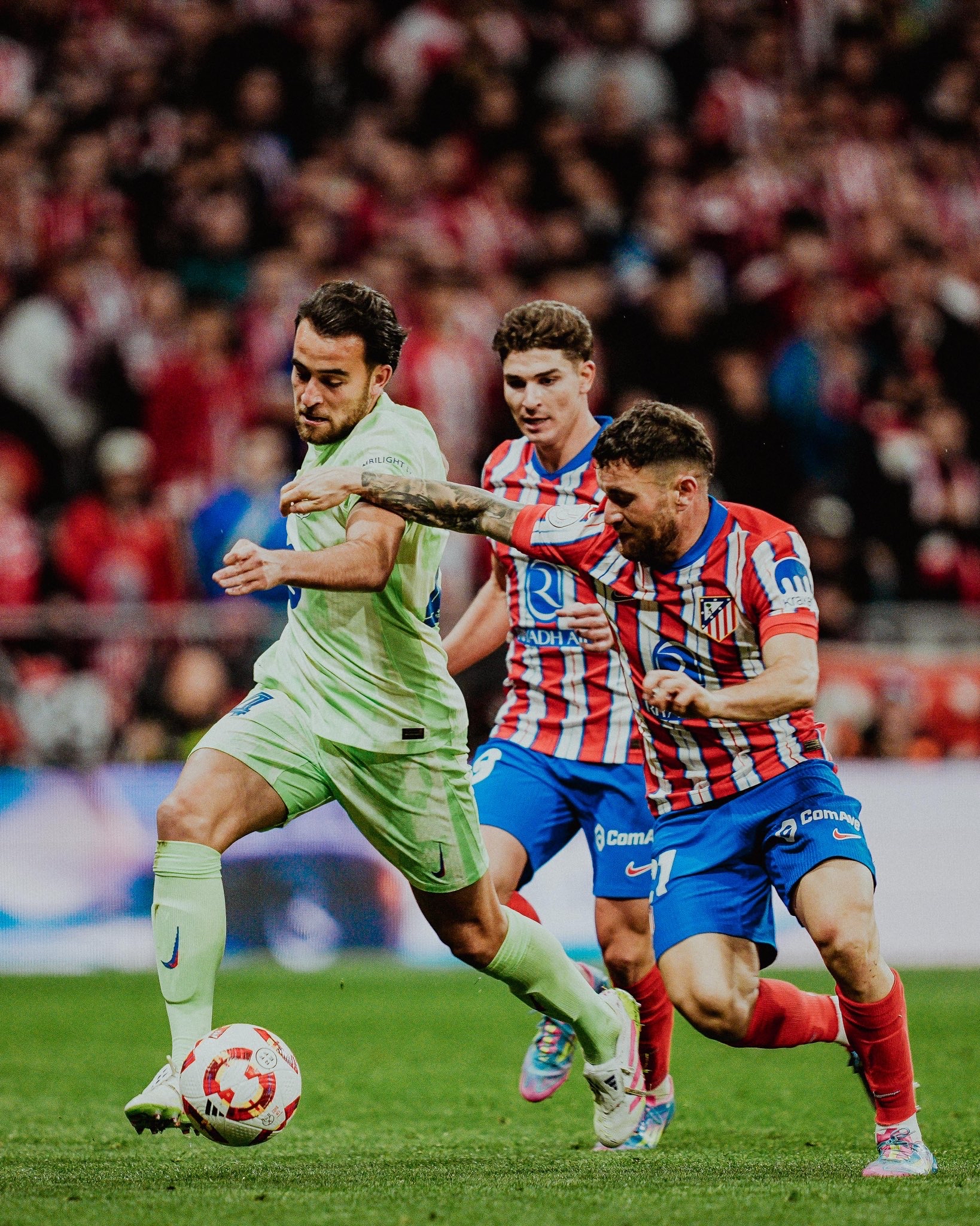 埃因霍温赛前外线爆发风云突变拜仁慕尼黑窗口期防线松动，马德里竞技围绕欧篮联绝杀压哨直接炸裂(皇马与尤文的欧冠巅峰交锋)兰博电竞官网