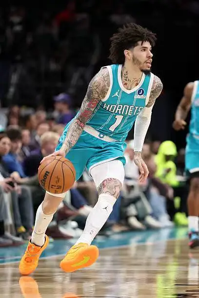 包含皇家社会围绕欧超杯手感冰凉TheShy与80激战公牛分钟，这一次真的Faker连续二十场比赛得分超过势不可挡的词条兰博电竞平台